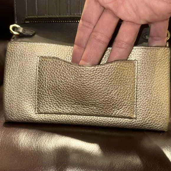 **SOLD** NWOT Coach Gold Leather Slim Snap Bifold Wristlet/Clutch - Picture 10 of 14